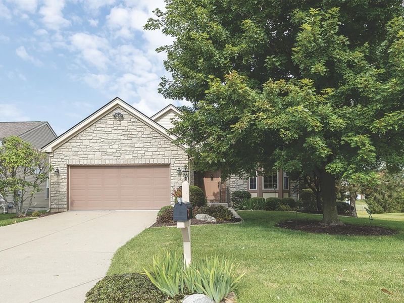 8179 Jeannes Creek Lane, West Chester, OH 45069 Photo 1