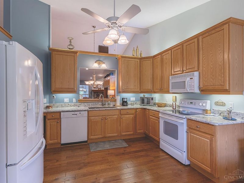 8179 Jeannes Creek Lane, West Chester, OH 45069 Photo 6