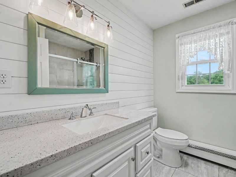 5748 Cochran Road, Hamilton Twp, OH 45152 Photo 19