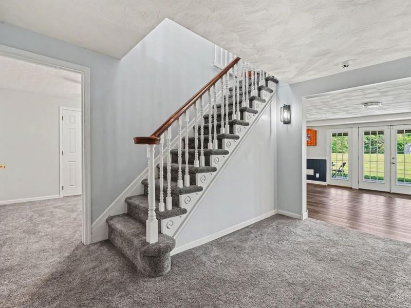 5748 Cochran Road, Hamilton Twp, OH 45152 Photo 23