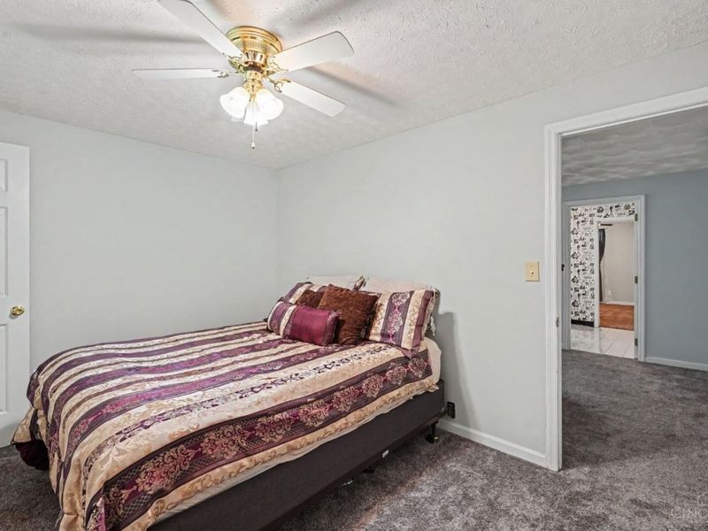 5748 Cochran Road, Hamilton Twp, OH 45152 Photo 26