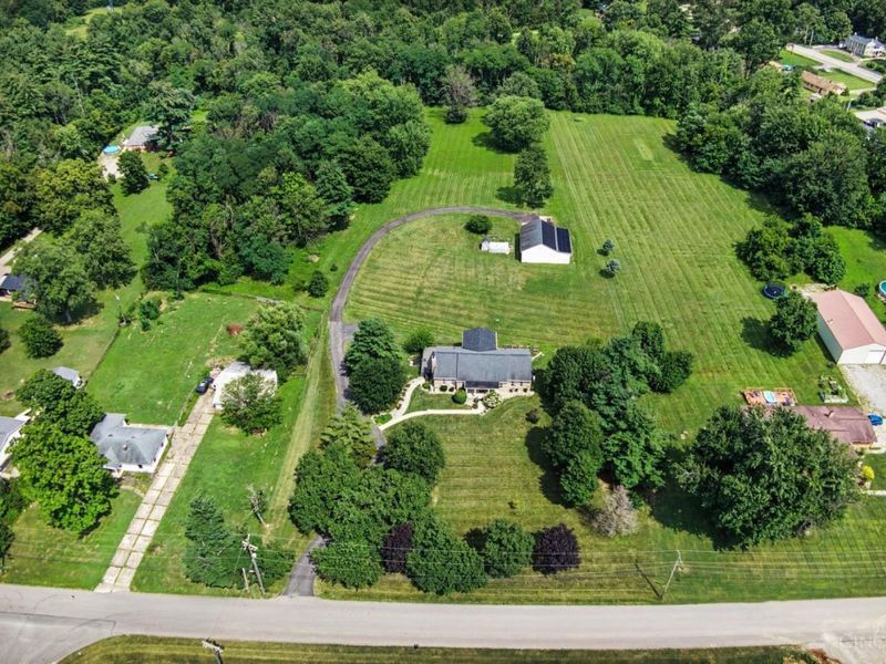 5748 Cochran Road, Hamilton Twp, OH 45152 Photo 36