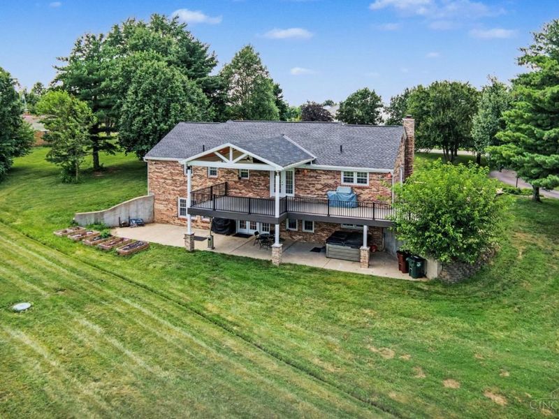 5748 Cochran Road, Hamilton Twp, OH 45152 Photo 5