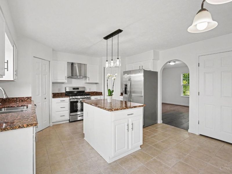 4301 Lighthouse Lane, West Chester, OH 45069 Photo 7