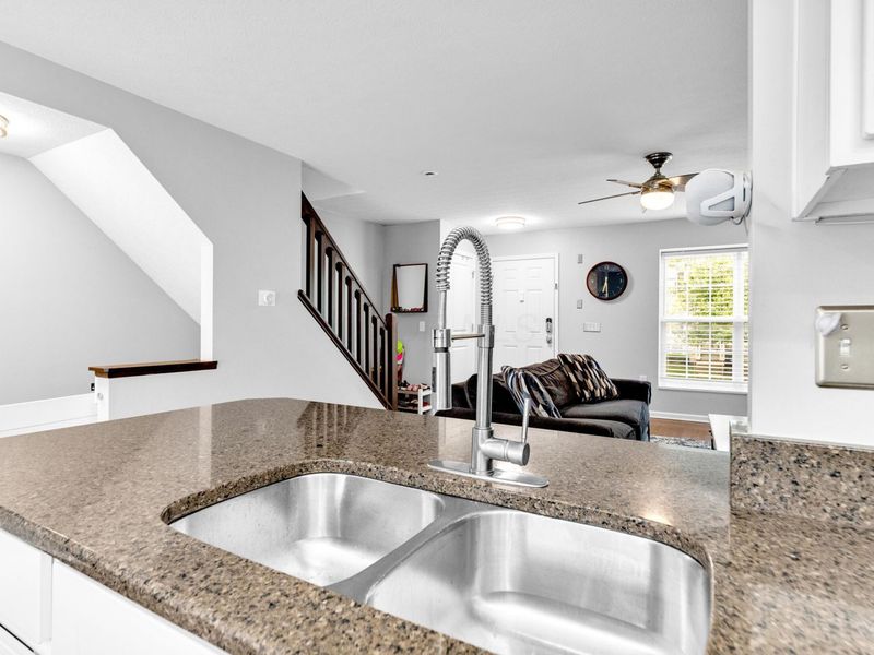 5269 Cross River Falls Boulevard, Unit 38, Dublin, OH 43016 Photo 18