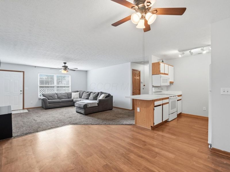 185 Groveport Pike , Unit 6B, Canal Winchester, OH 43110 Photo 12