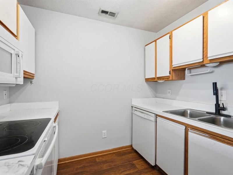 185 Groveport Pike , Unit 6B, Canal Winchester, OH 43110 Photo 15