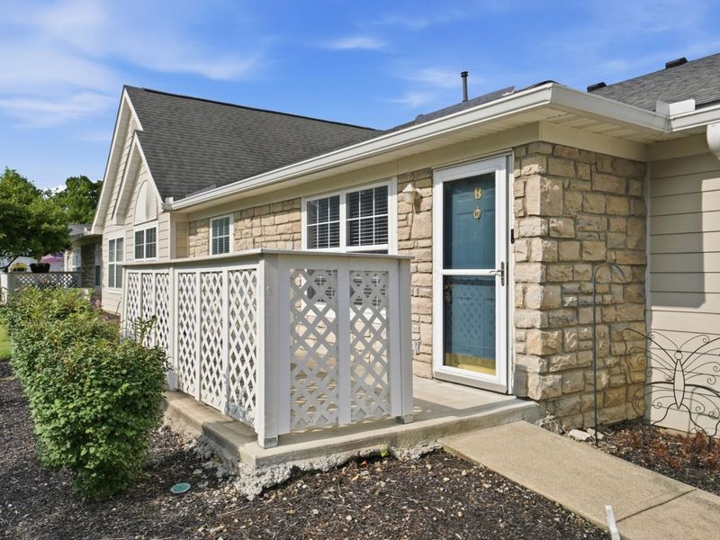 185 Groveport Pike , Unit 6B, Canal Winchester, OH 43110 Photo 4