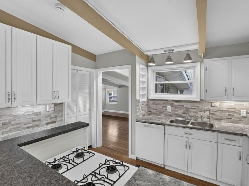 150 Douglas Drive , Gahanna, OH 43230 Photo 11