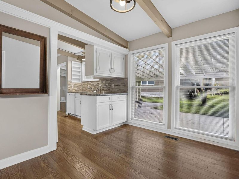 150 Douglas Drive , Gahanna, OH 43230 Photo 6