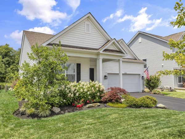 2753 Newbern Drive W, Blacklick, OH 43004