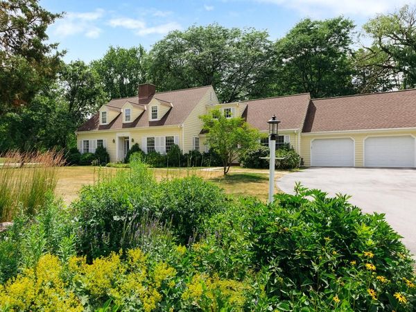 7307 N Bridge LANE, Fox Point, WI 53217