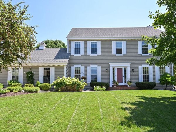 W170N5025 Old Hickory ROAD, Menomonee Falls, WI 53051