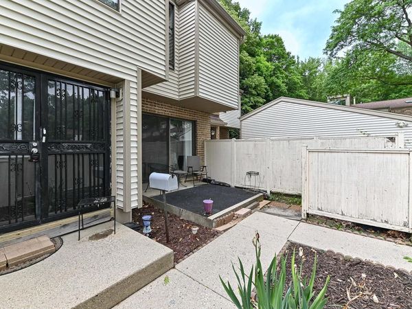 9028 N 70th STREET, Unit 5, Milwaukee, WI 53223