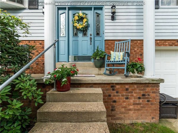 1801 Winding Hill Drive, Charleston, WV 25320