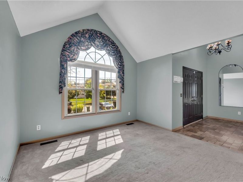 26410 Forbes Road, Oakwood Village, OH 44146 Photo 14