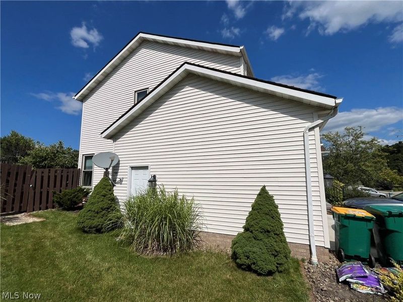 26410 Forbes Road, Oakwood Village, OH 44146 Photo 18