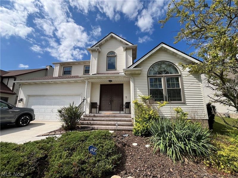 26410 Forbes Road, Oakwood Village, OH 44146 Photo 2