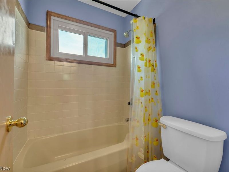 26410 Forbes Road, Oakwood Village, OH 44146 Photo 21