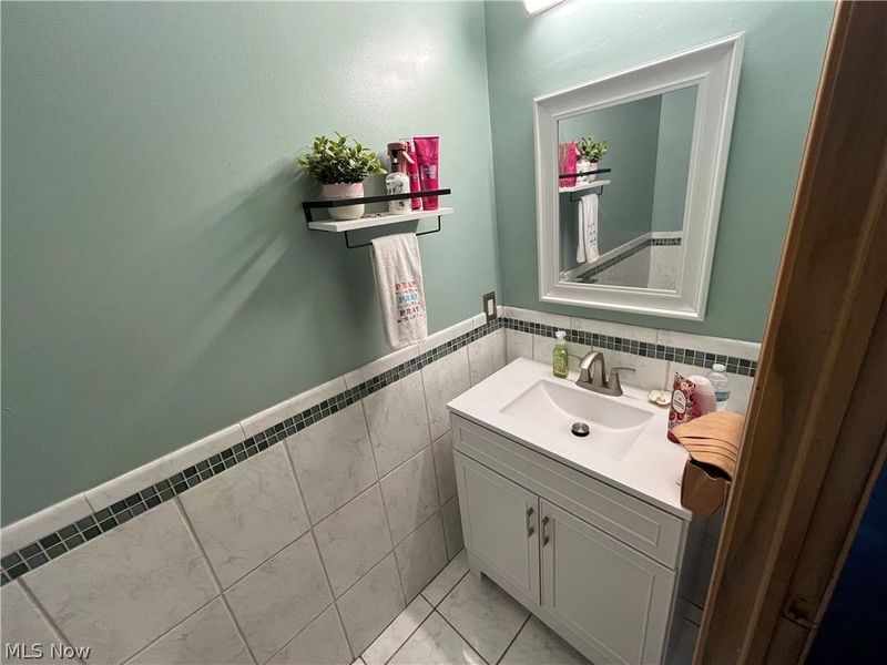 26410 Forbes Road, Oakwood Village, OH 44146 Photo 7