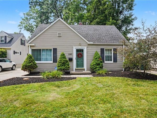 2140 14th Street , Cuyahoga Falls, OH 44223