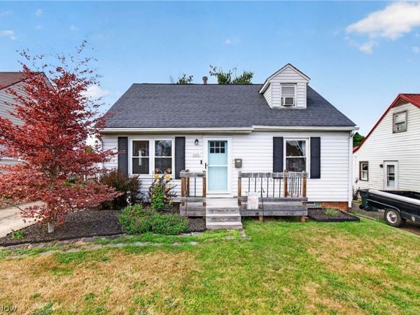 1611 32nd Street NE, Canton, OH 44714