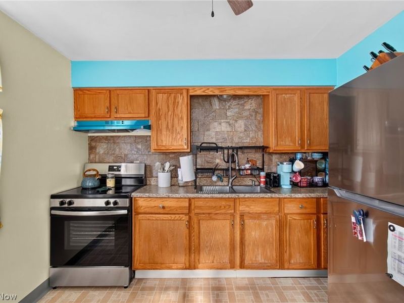 1611 32nd Street NE, Canton, OH 44714 Photo 12
