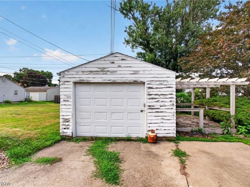 1611 32nd Street NE, Canton, OH 44714 Photo 22