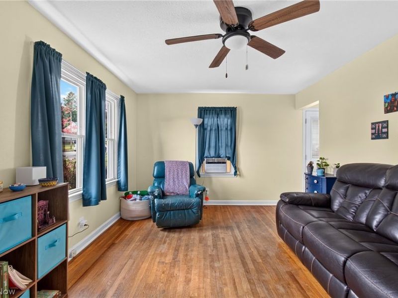 1611 32nd Street NE, Canton, OH 44714 Photo 5