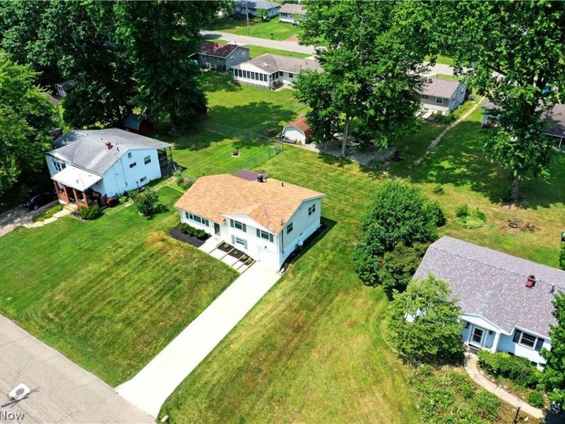 3819 Adrian Drive SE, Warren, OH 44484 Photo 11