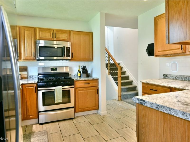3819 Adrian Drive SE, Warren, OH 44484 Photo 23