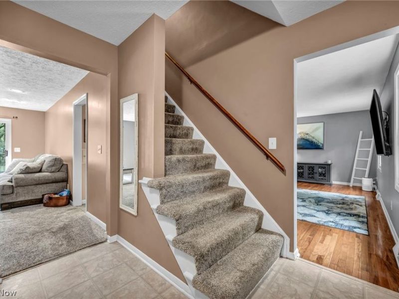 7068 Brightwood Drive, Concord Township, OH 44077 Photo 2