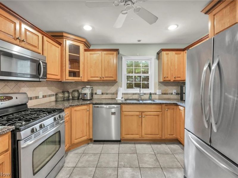 7068 Brightwood Drive, Concord Township, OH 44077 Photo 6