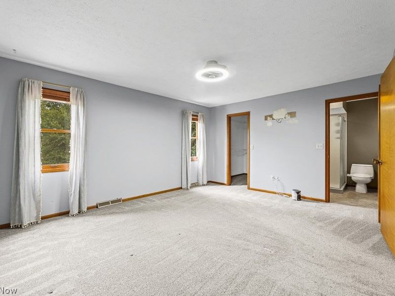 315 Valley Brook Oval, Hinckley, OH 44233 Photo 21