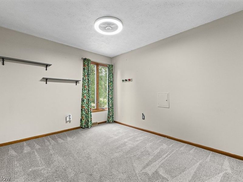 315 Valley Brook Oval, Hinckley, OH 44233 Photo 25