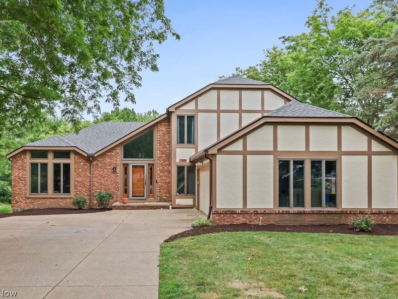 315 Valley Brook Oval, Hinckley, OH 44233 Photo 42