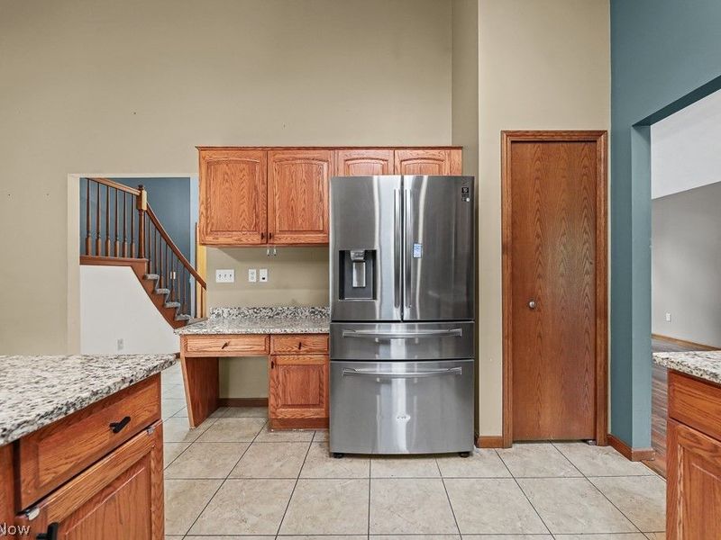 315 Valley Brook Oval, Hinckley, OH 44233 Photo 6