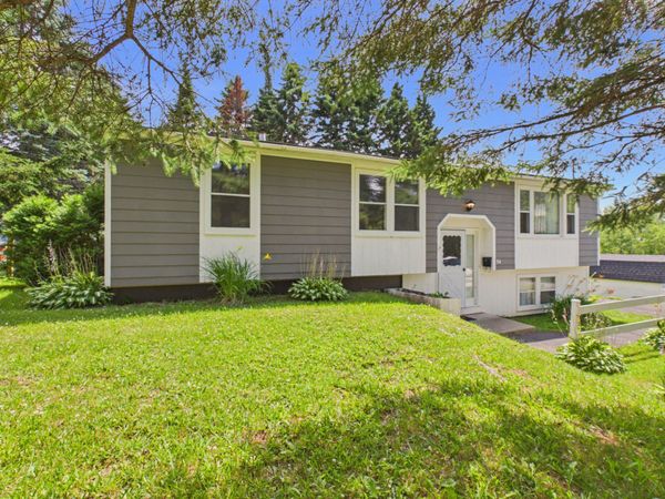 54 Country Road , Caribou, ME 04736