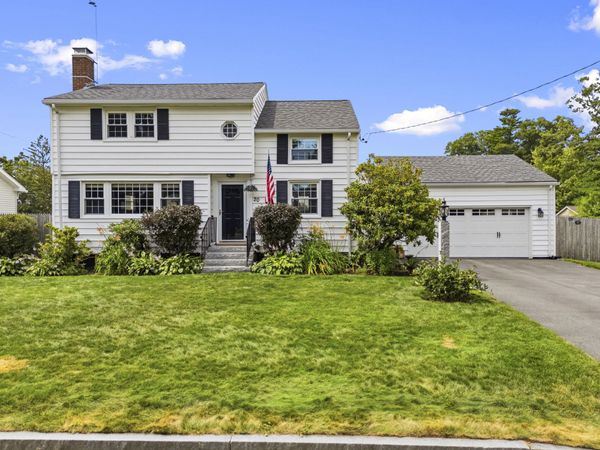 20 Groveside Road , Portland, ME 04102