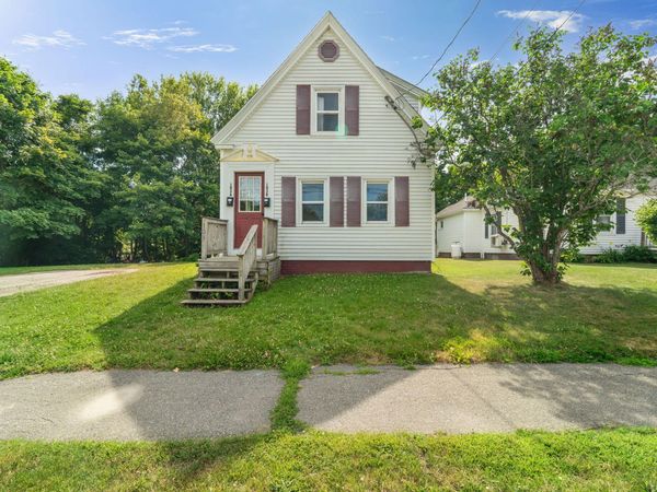 103 Chamberlain Street , Brewer, ME 04412