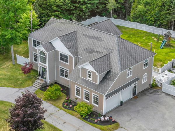 79 Skyline Road , Bangor, ME 04401