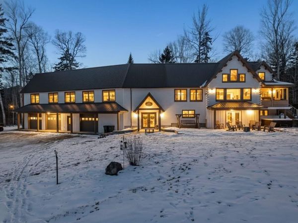 94 Roosevelt Road, Island Falls, ME 04747