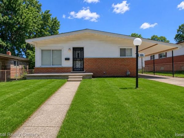 184 N Astor Street, Pontiac, MI 48342