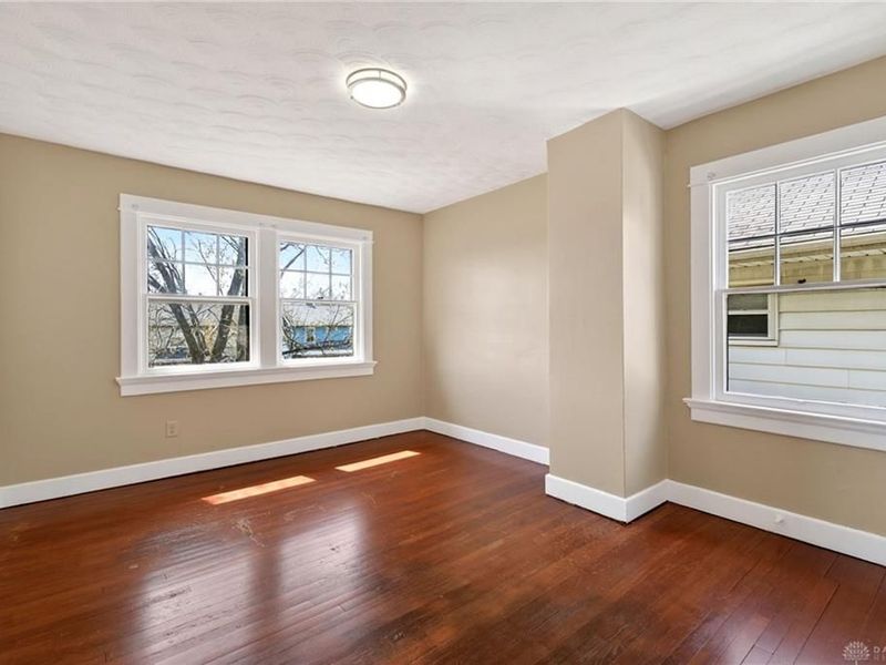 125 E Siebenthaler Avenue, Dayton, OH 45405 Photo 22
