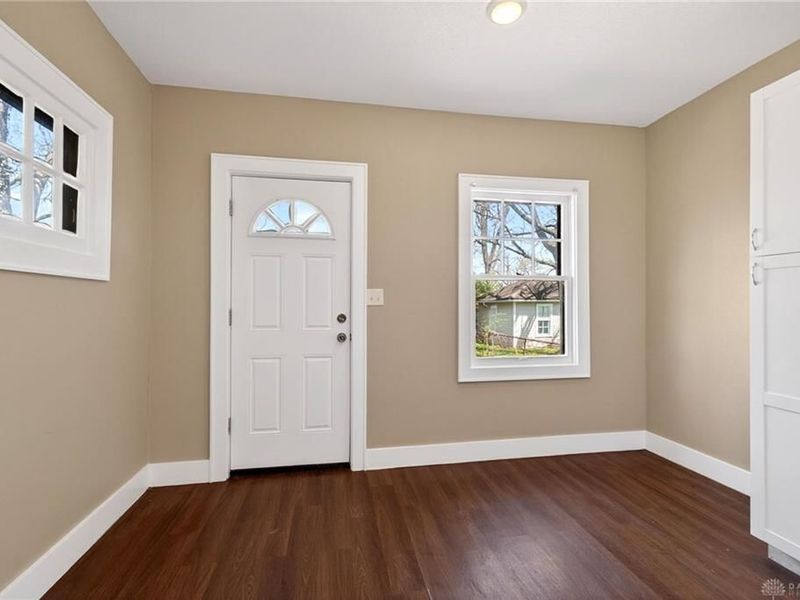 125 E Siebenthaler Avenue, Dayton, OH 45405 Photo 29