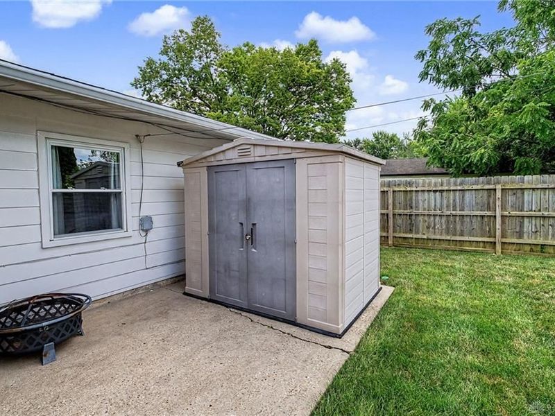 5743 Kevin Drive, Dayton, OH 45432 Photo 38