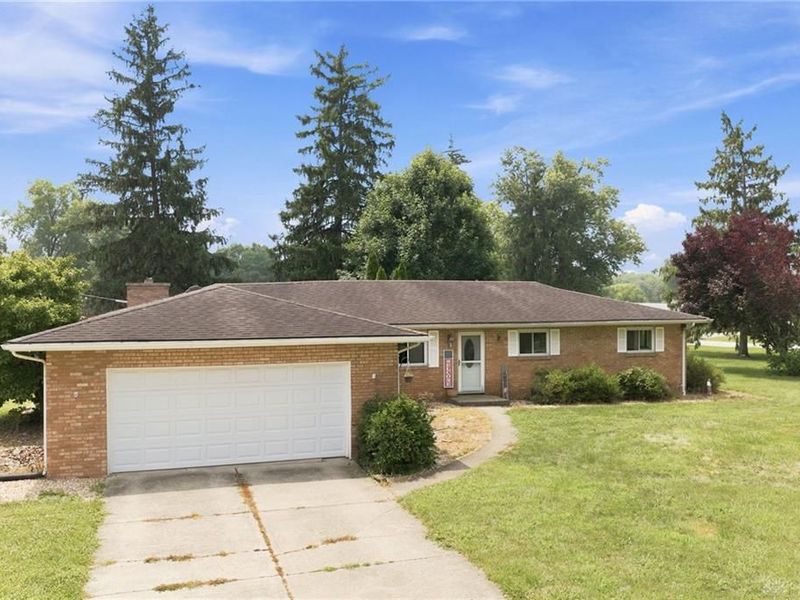 4555 Ross Avenue, Franklin, OH 45005 Photo 2