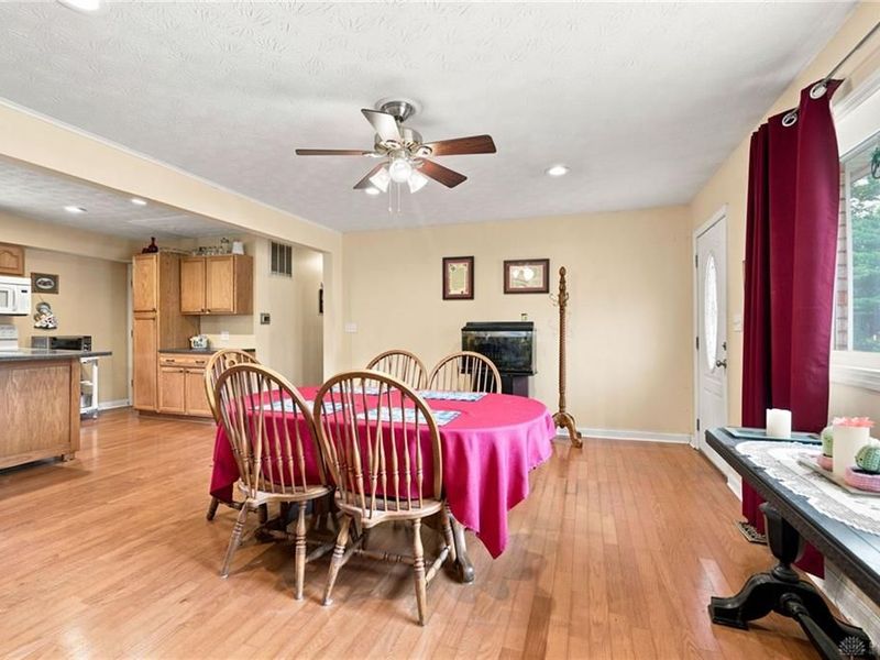 4555 Ross Avenue, Franklin, OH 45005 Photo 4