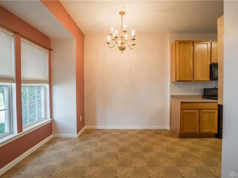 2642 Harrison Lane, Beavercreek, OH 45431 Photo 6