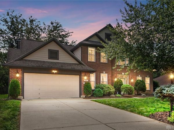 210 Sycamore Springs Drive, Springboro, OH 45066